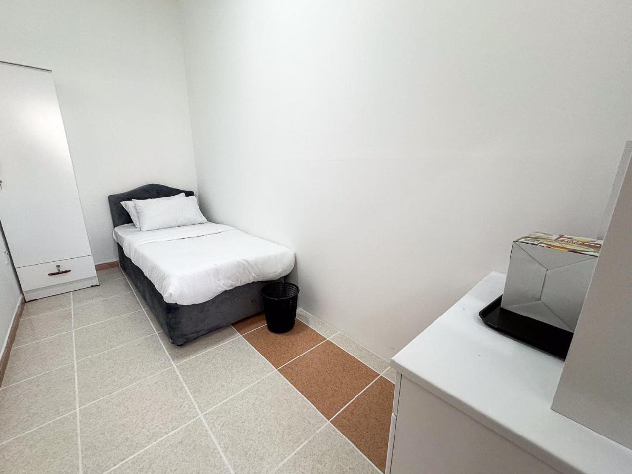 منزل للإقامة Karama Star 2 - *